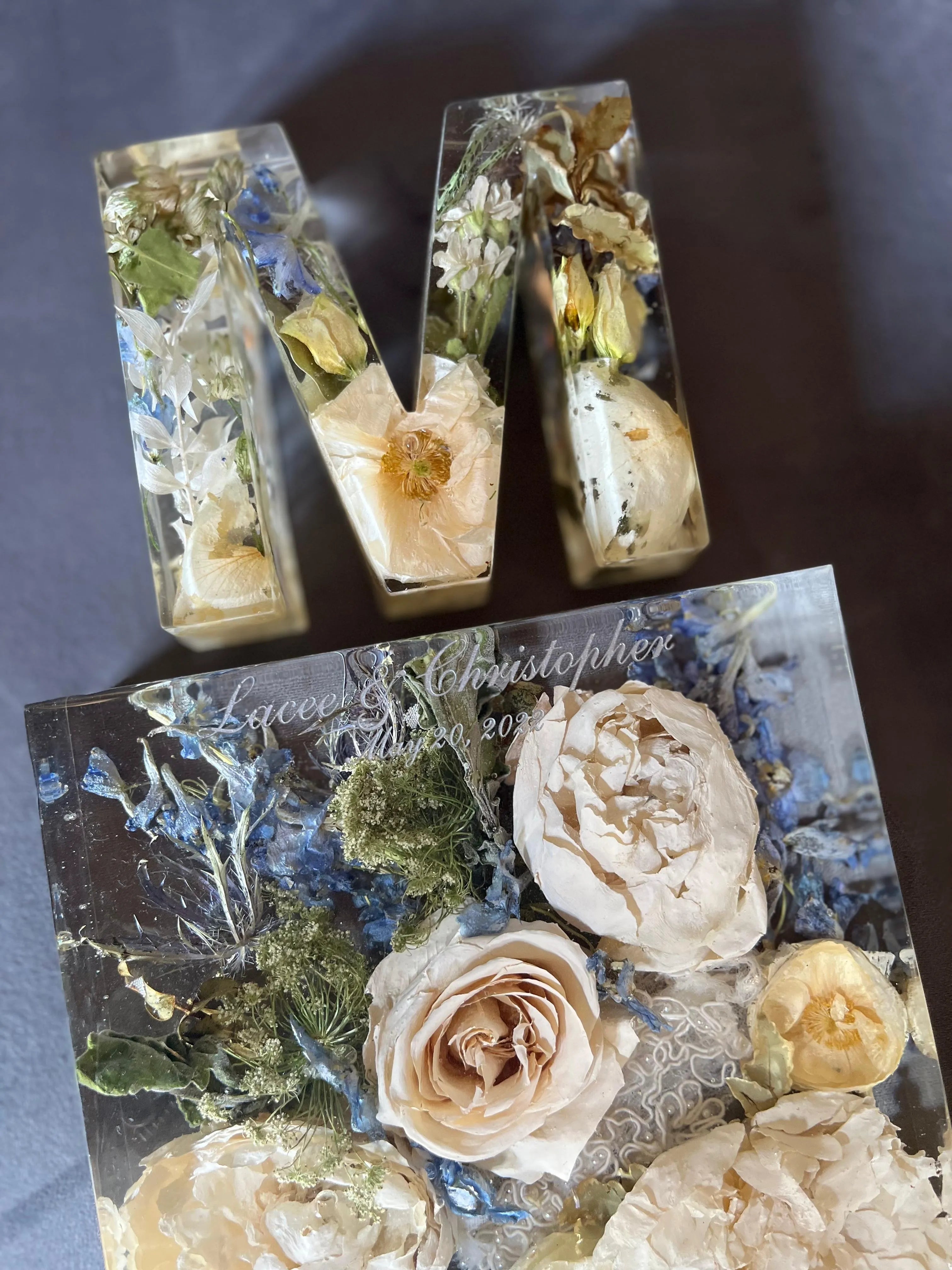 Custom Resin Floral Preservation Letter "M" displaying wedding flowers in a personalized monogram shape.