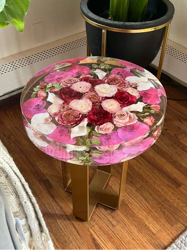 Resin Floral Preservation Side Table with metal legs showcasing custom preserved wedding flowers for living room decor.