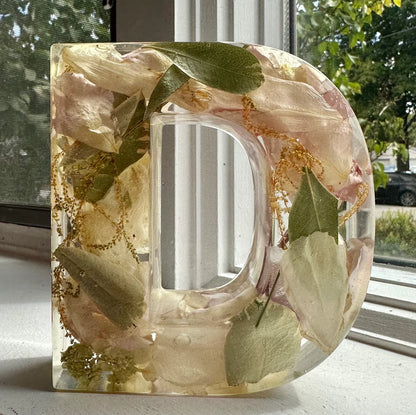 Custom Resin Floral Preservation Letter displaying wedding flowers in a personalized monogram shape.