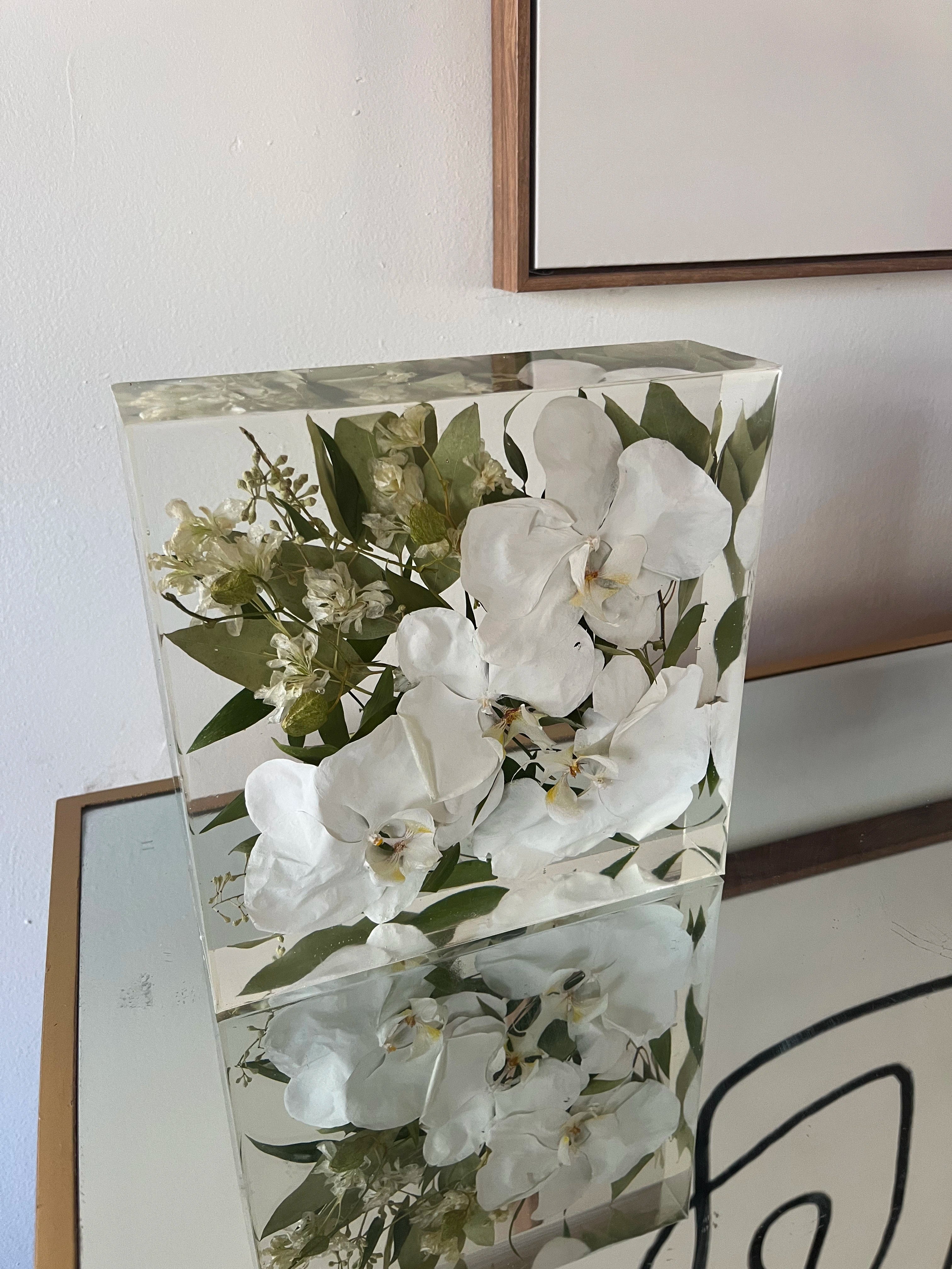 Classic Square Resin Floral Preservation Block capturing a lush wedding bouquet in crystal clear resin.