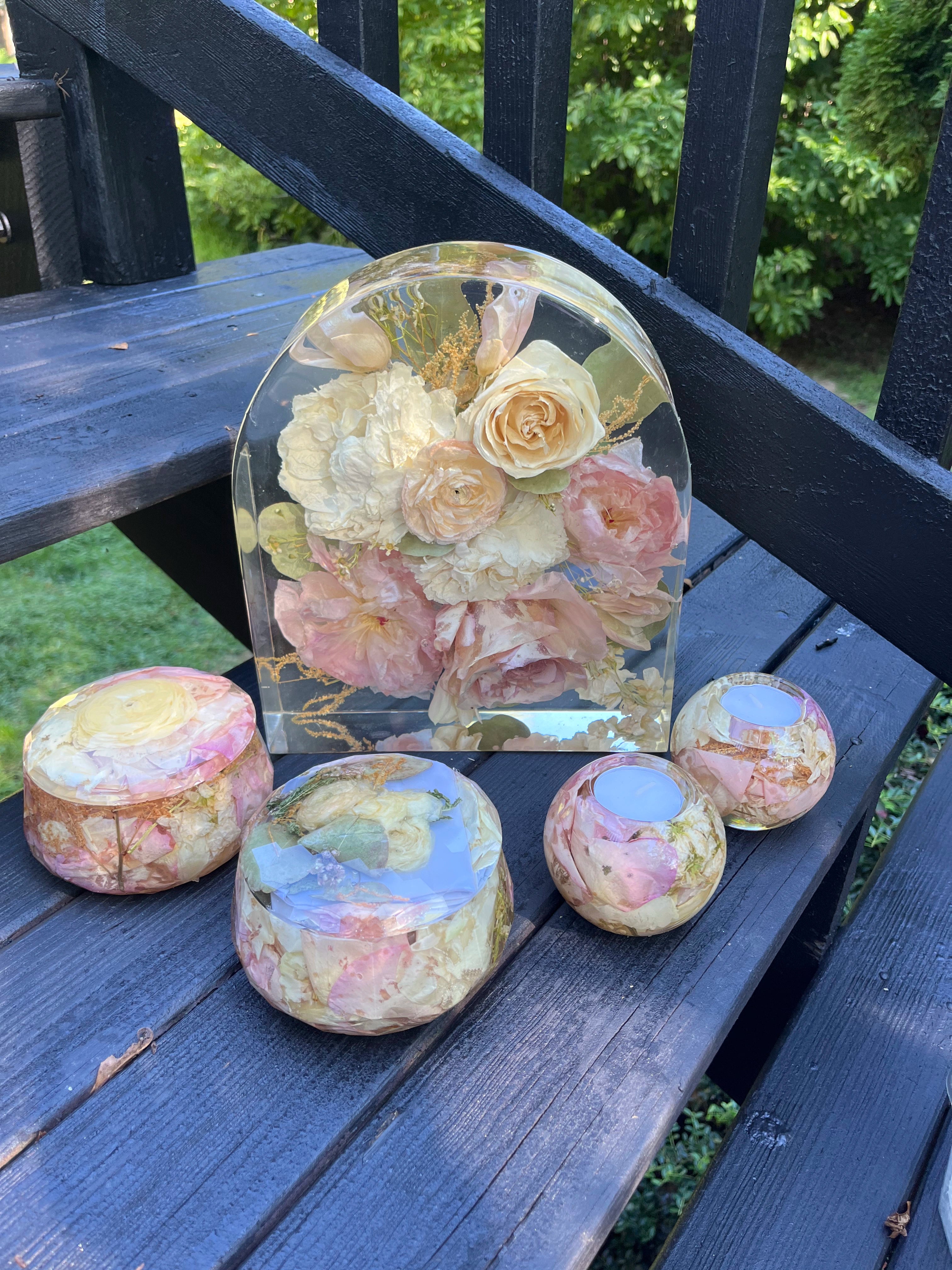 Modern Resin Floral Preservation Arch Block displaying custom preserved wedding flowers for a mantle or shelf.