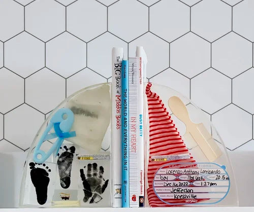 Baby Bloomers Resin Bookends — Personalized Baby Keepsake Set of 2