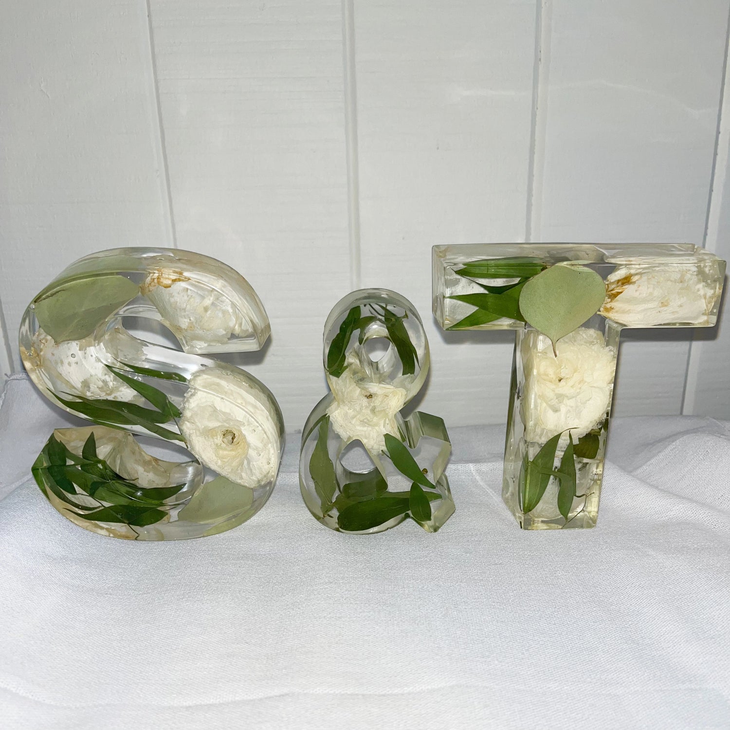Custom Resin Floral Preservation Letter displaying wedding flowers in a personalized monogram shape.