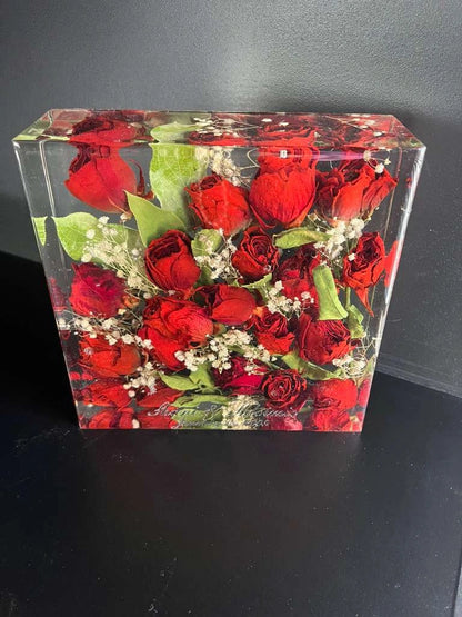 Classic Square Resin Floral Preservation Block capturing a lush wedding bouquet in crystal clear resin.