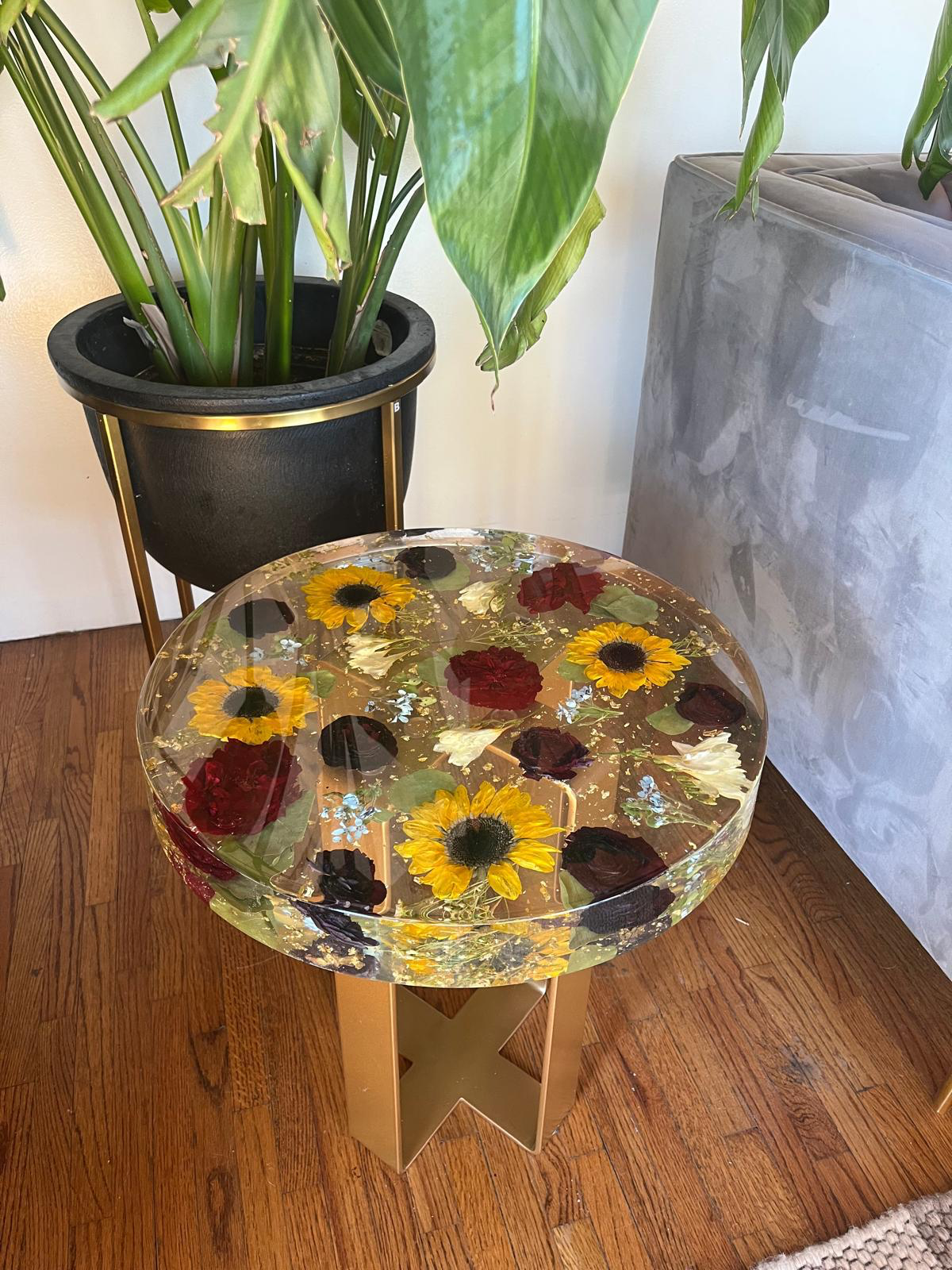 Resin Floral Preservation Side Table with metal legs showcasing custom preserved wedding flowers for living room decor.