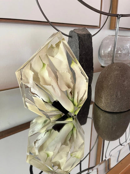 Multifaceted Resin Floral Preservation Block featuring a custom wedding bouquet preserved in crystal-clear resin for home decor.