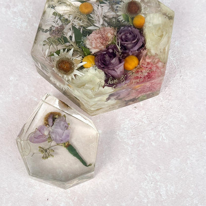 Multifaceted Resin Floral Preservation Block featuring a custom wedding bouquet preserved in crystal-clear resin for home decor.