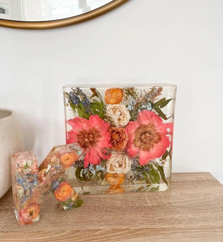 Classic Square Resin Floral Preservation Block capturing a lush wedding bouquet in crystal clear resin.
