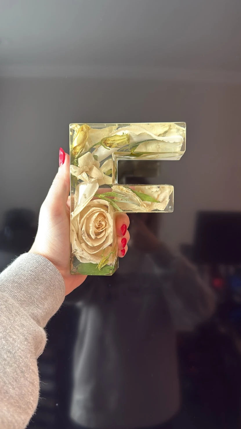 Custom Resin Floral Preservation Letter displaying wedding flowers in a personalized monogram shape.